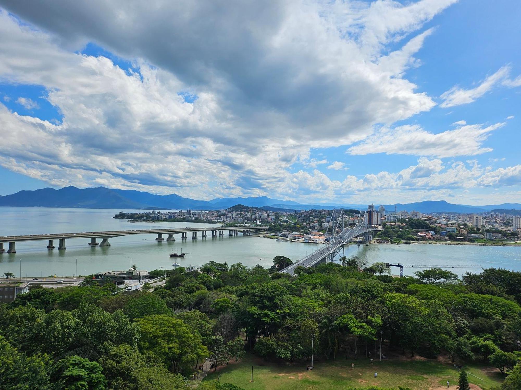Flat-apto - Frente Parque Da Luz - Florianopolis-sc *